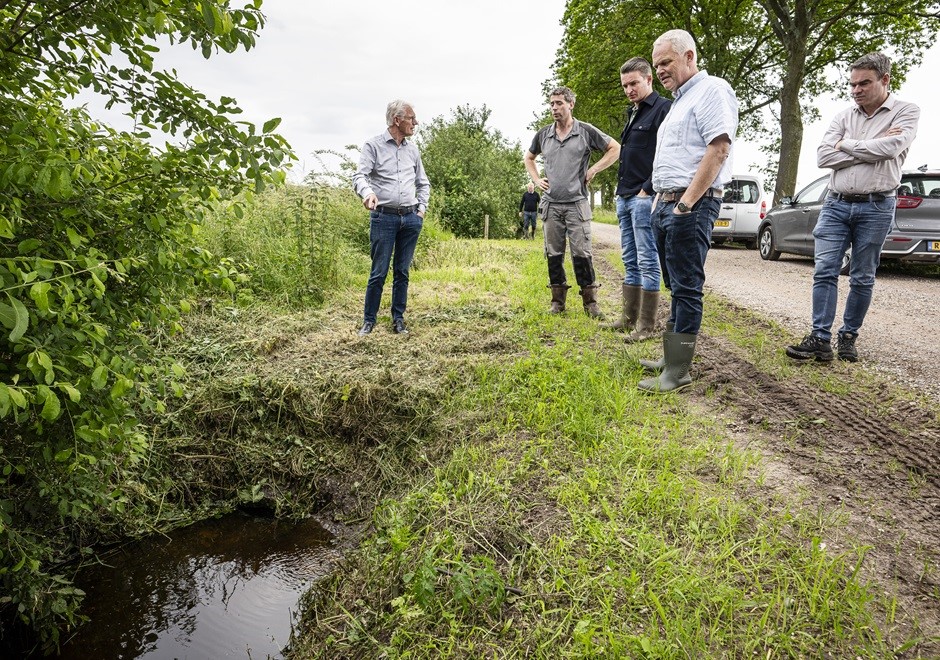 Bezoek Theuns Hubens Beesel wateroverlast