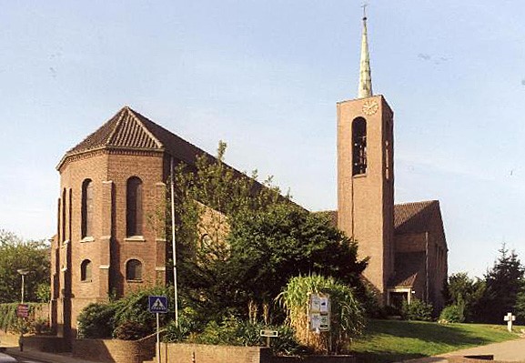 St. Michaëlkerk Berg aan de Maas