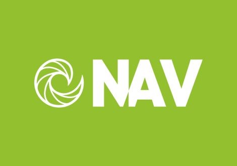 NAV logo website (wit)